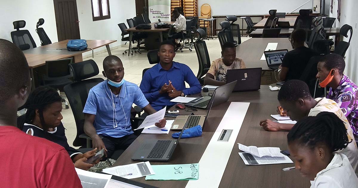 L’UNESCO-ICHEI et l'Université virtuelle de Côte d'Ivoire s'associent pour promouvoir la transformation numérique de l'enseignement supérieur