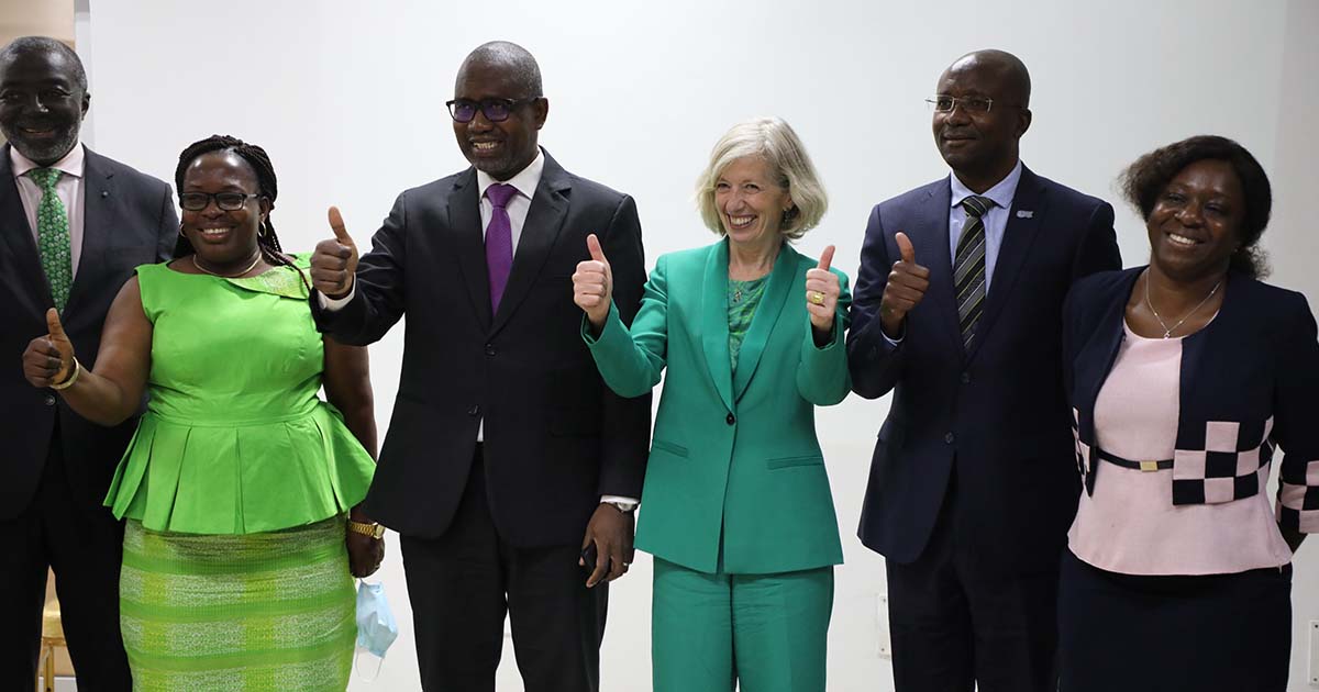 Stéfania GIANINI, Stéfani GIANINI, Directrice Générale adjointe de l’UNESCO s'est imprégnée hier, des résultats de recherche et la science ouve