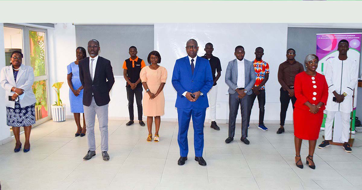 Prof KONÉ Tiémoman Lance la compétition Génies de l’Education Numérique Ivoirienne ‘’GENI 2020