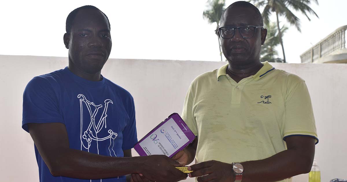 Le personnel de l’UVCI présente ses vœux aux Professeur KONE Tiémoman